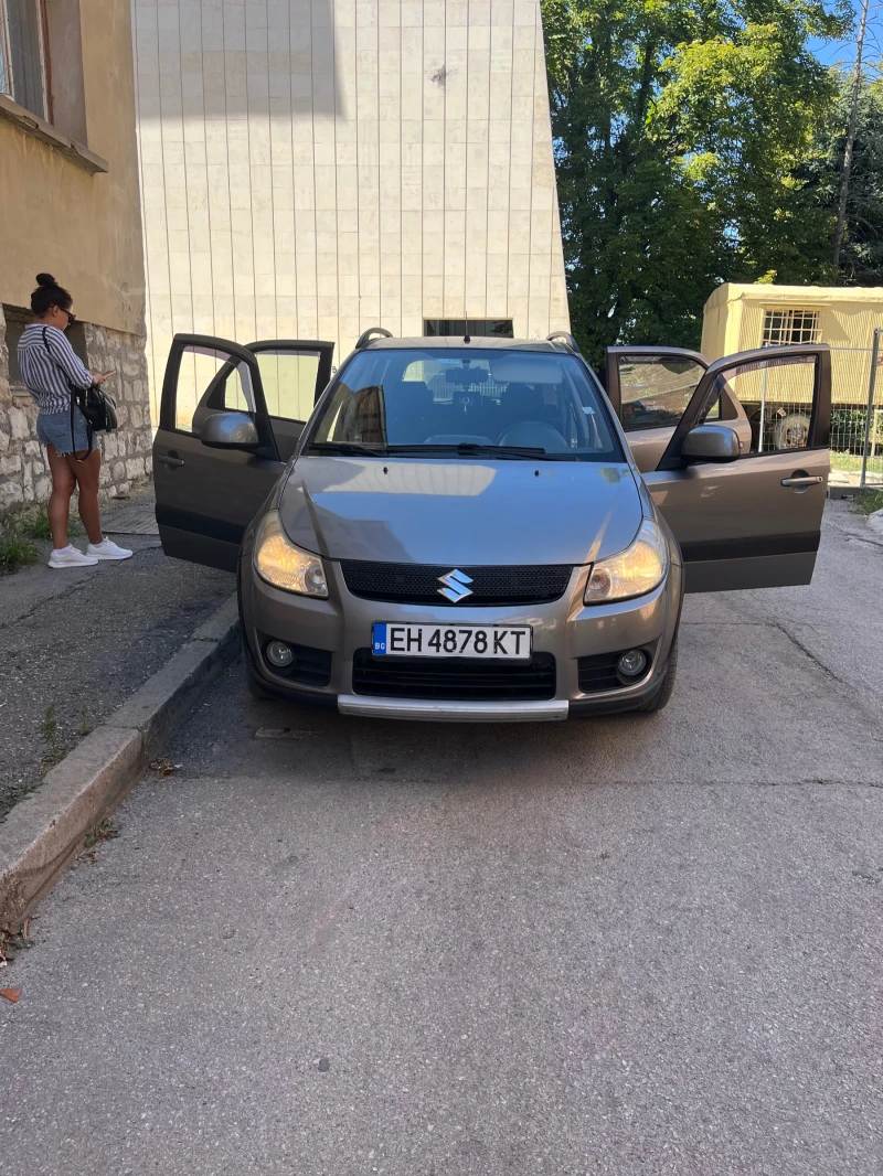 Suzuki SX4, снимка 1 - Автомобили и джипове - 47778500