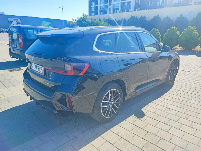 BMW iX1 X DRIVE 30 M, снимка 8 - Автомобили и джипове - 51052193