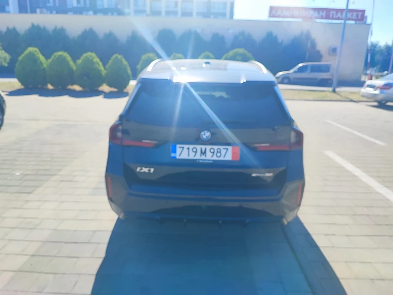 BMW iX1 X DRIVE 30 M, снимка 10 - Автомобили и джипове - 51052193