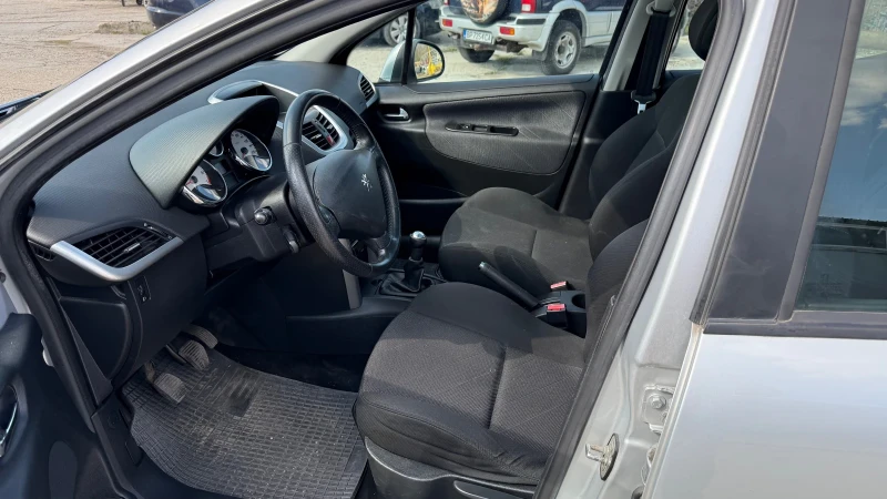 Peugeot 207, снимка 12 - Автомобили и джипове - 52748545