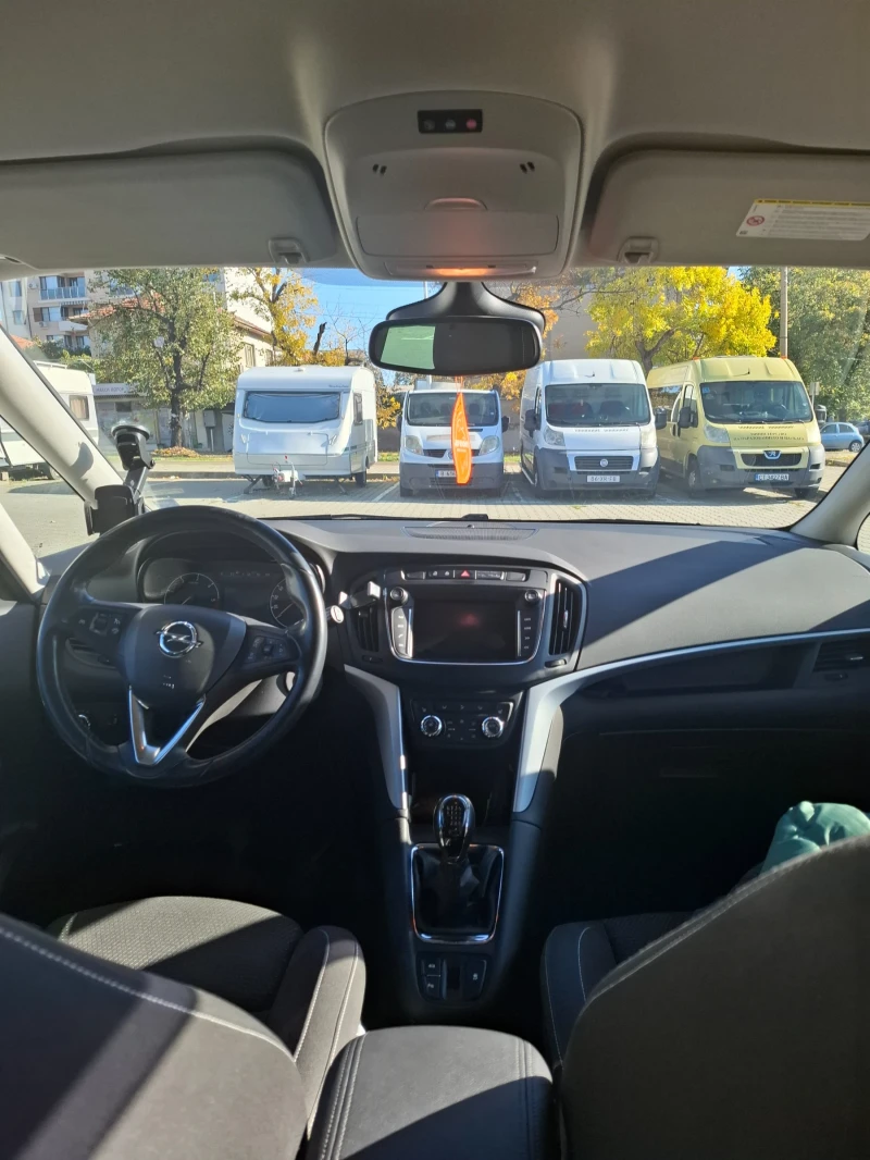 Opel Zafira 2.0 170кс, снимка 9 - Автомобили и джипове - 52087437