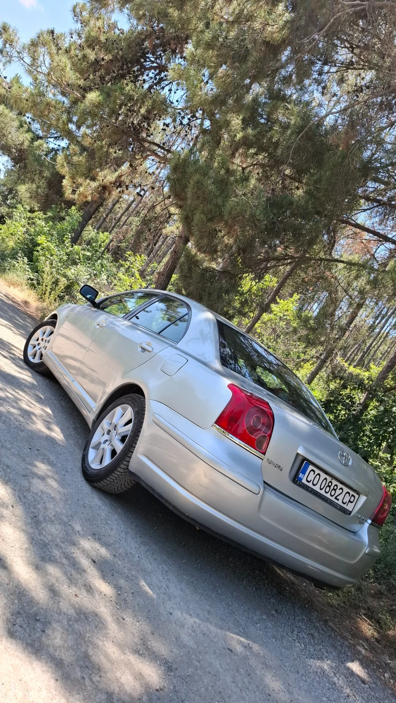 Toyota Avensis, снимка 4 - Автомобили и джипове - 53053646