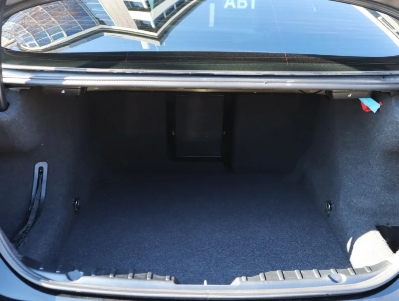 BMW 528 Luxury Line/PDC/Ambient/4xПодгрев/Камера, снимка 12 - Автомобили и джипове - 53166029