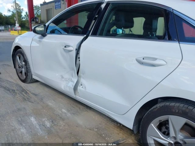 Audi A3 PREMIUM 40 TFSI FRONT-WHEEL DRIVE S TRONIC - изображение 8