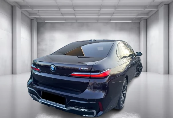 BMW i7 M70 xDrive = Shadow Line = Гаранция, снимка 2 - Автомобили и джипове - 54371910