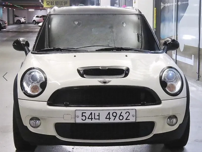 Mini Clubman  S Basic 1St Generation, снимка 2 - Автомобили и джипове - 56116146