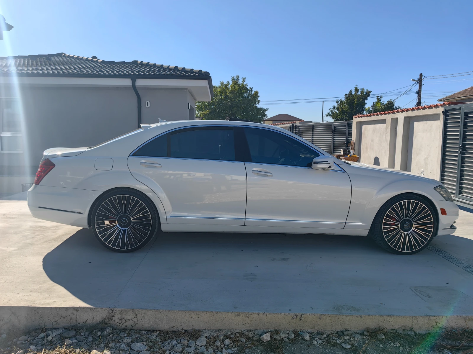 Mercedes-Benz S 550 5.5 V8 388кс. 4х4 - изображение 5