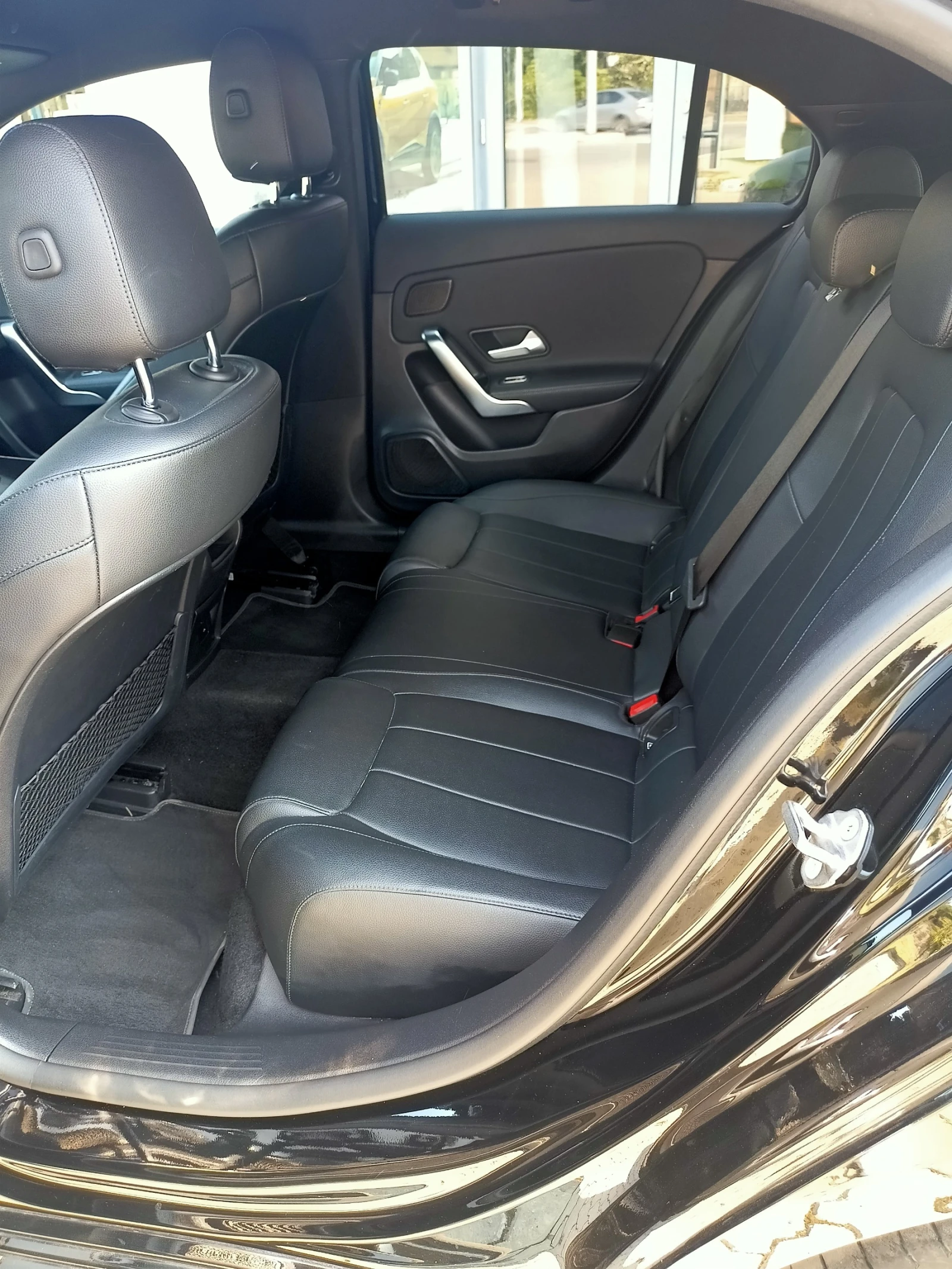 Mercedes-Benz A 180 - 3900  , 1.3TCe 7G-DCT | Mobile.bg   14