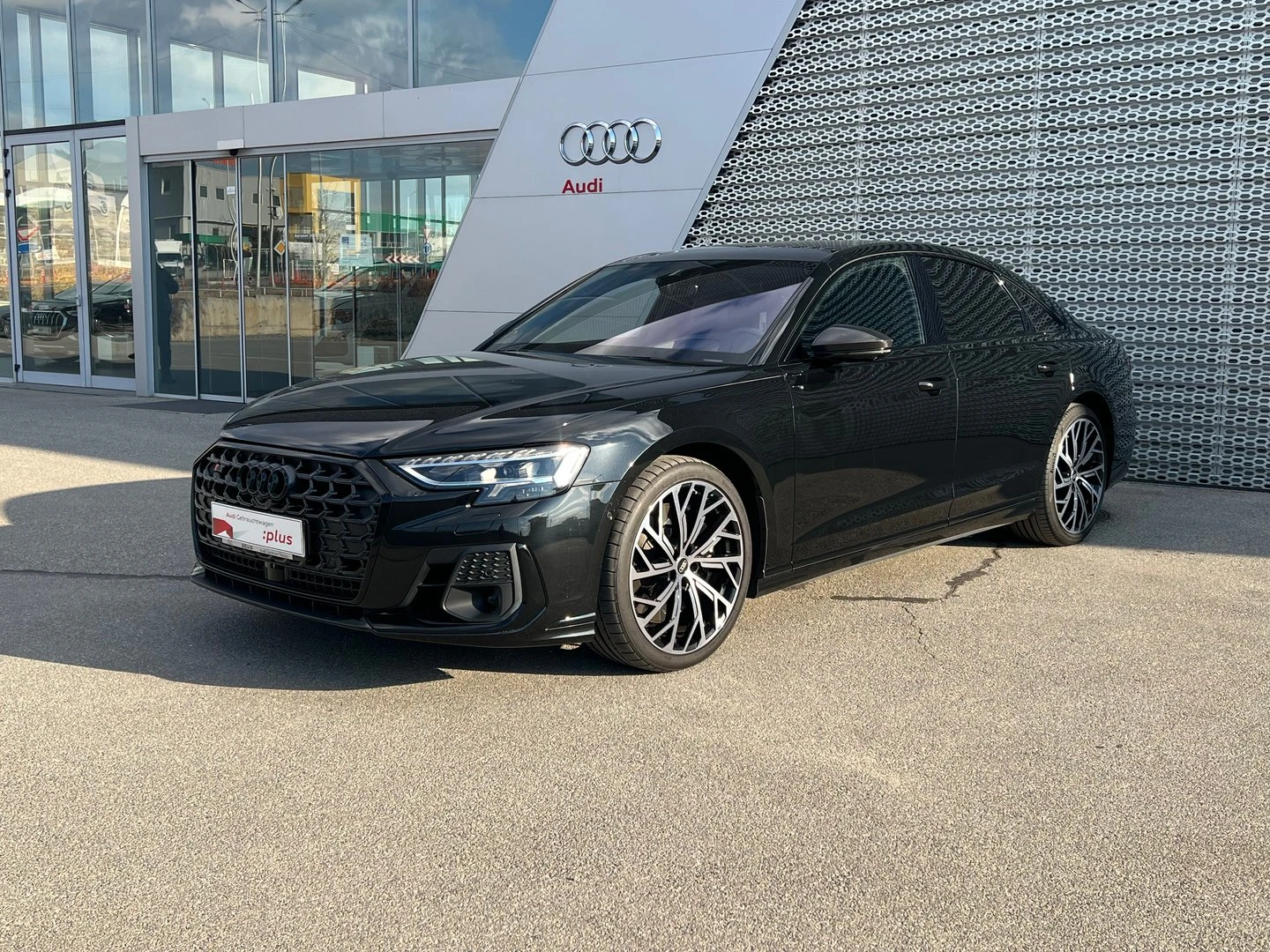 Audi S8 TFSI quattro, снимка 6 - Автомобили и джипове - 51039779