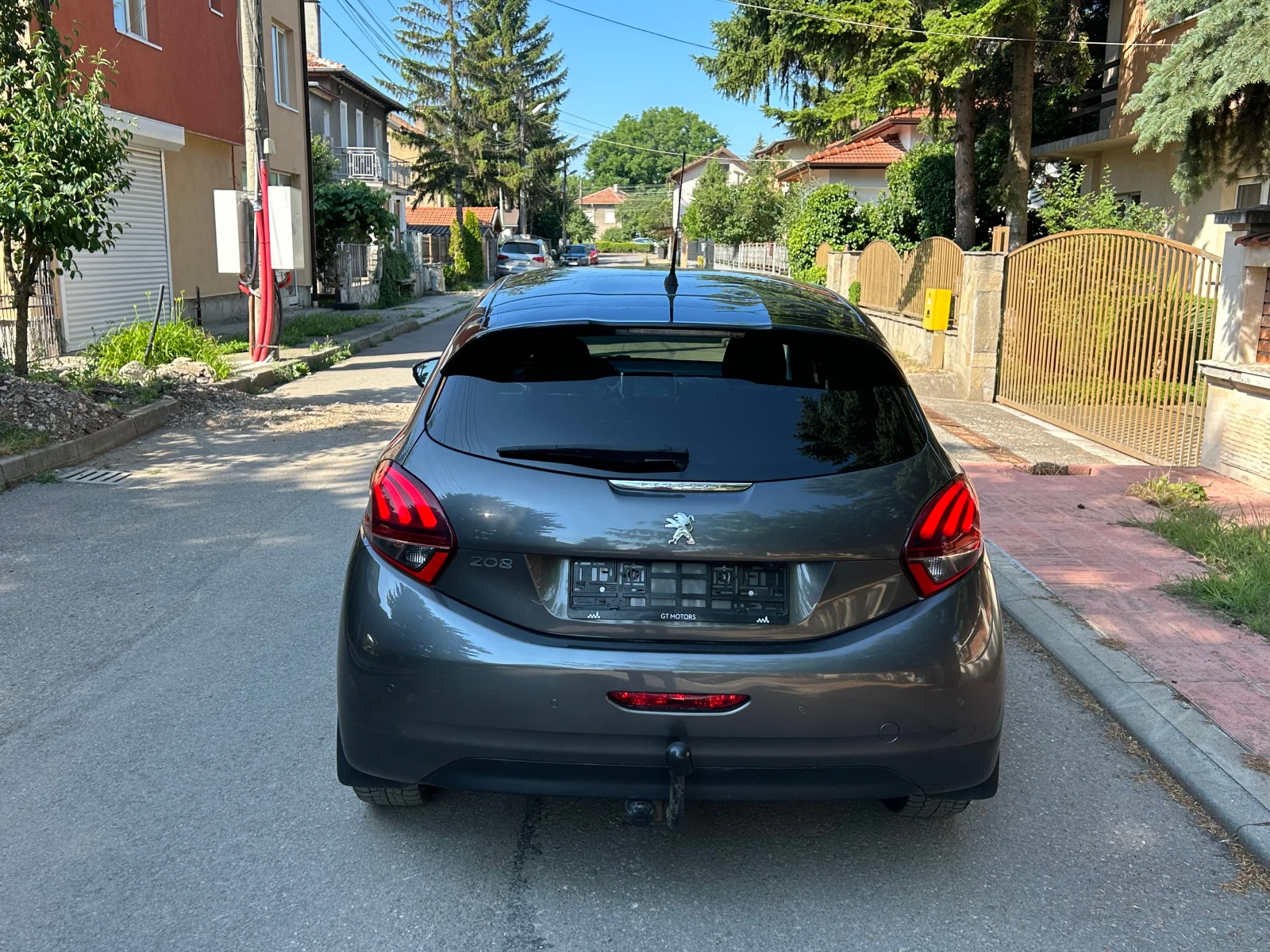 Peugeot 208 1, 6GT LINE BLUE HDI - изображение 5