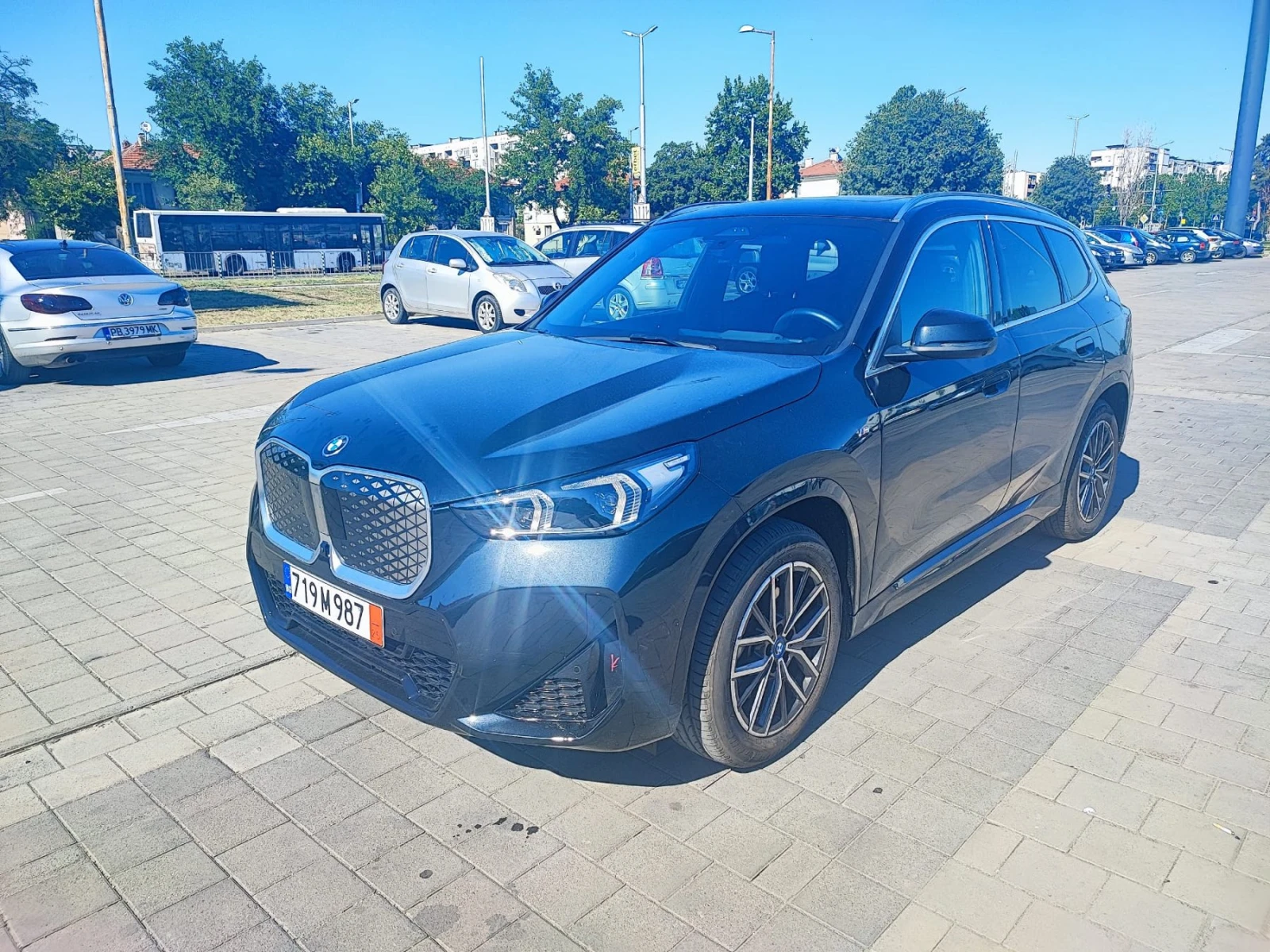 BMW iX1 X DRIVE 30 M | Mobile.bg   6