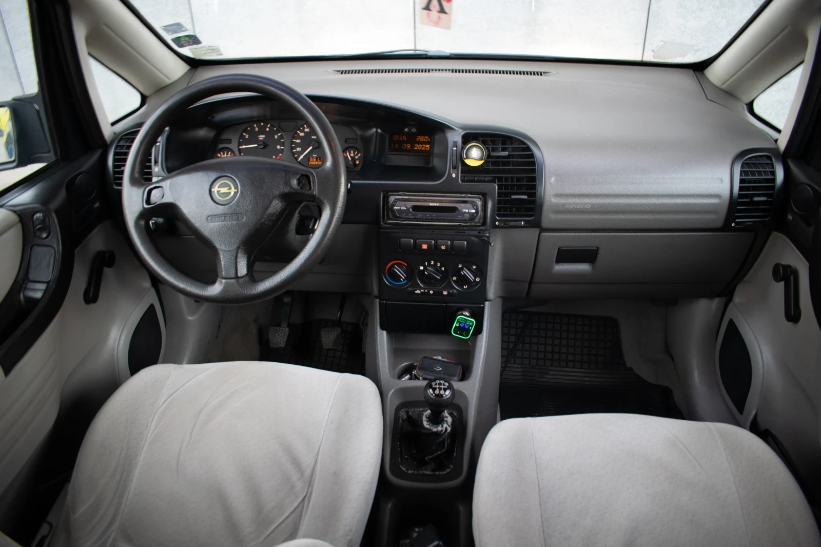 Opel Zafira 1.8 16V   | Mobile.bg   13