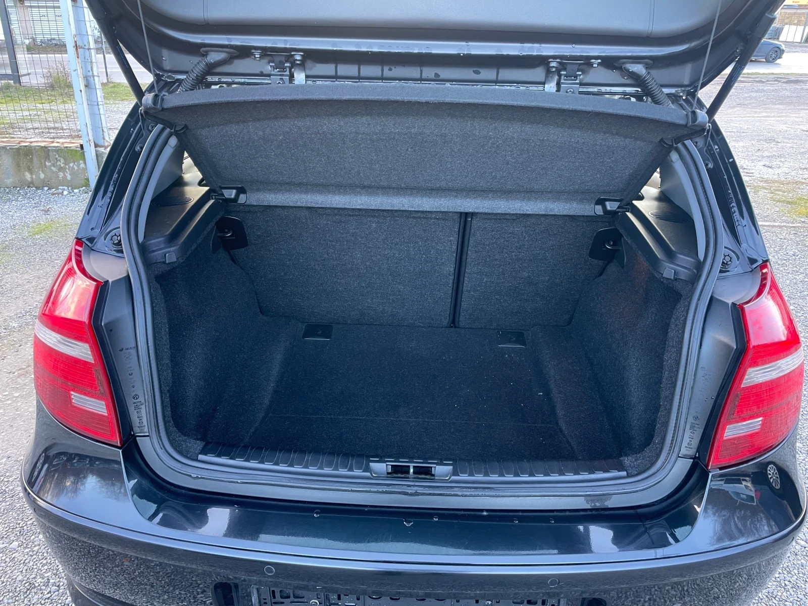 BMW 118 ANGEL EYES, FACELIFT, АВТОПИЛОТ, 6 скорости - изображение 9