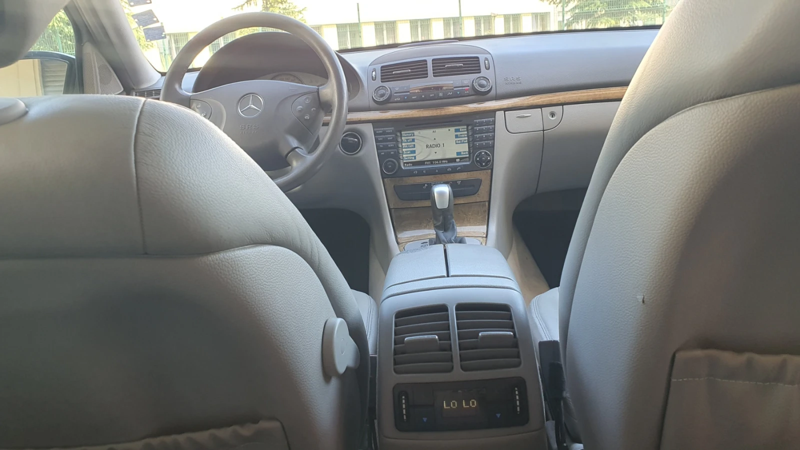 Mercedes-Benz E 320 �� ������� | Mobile.bg � ����������� 12