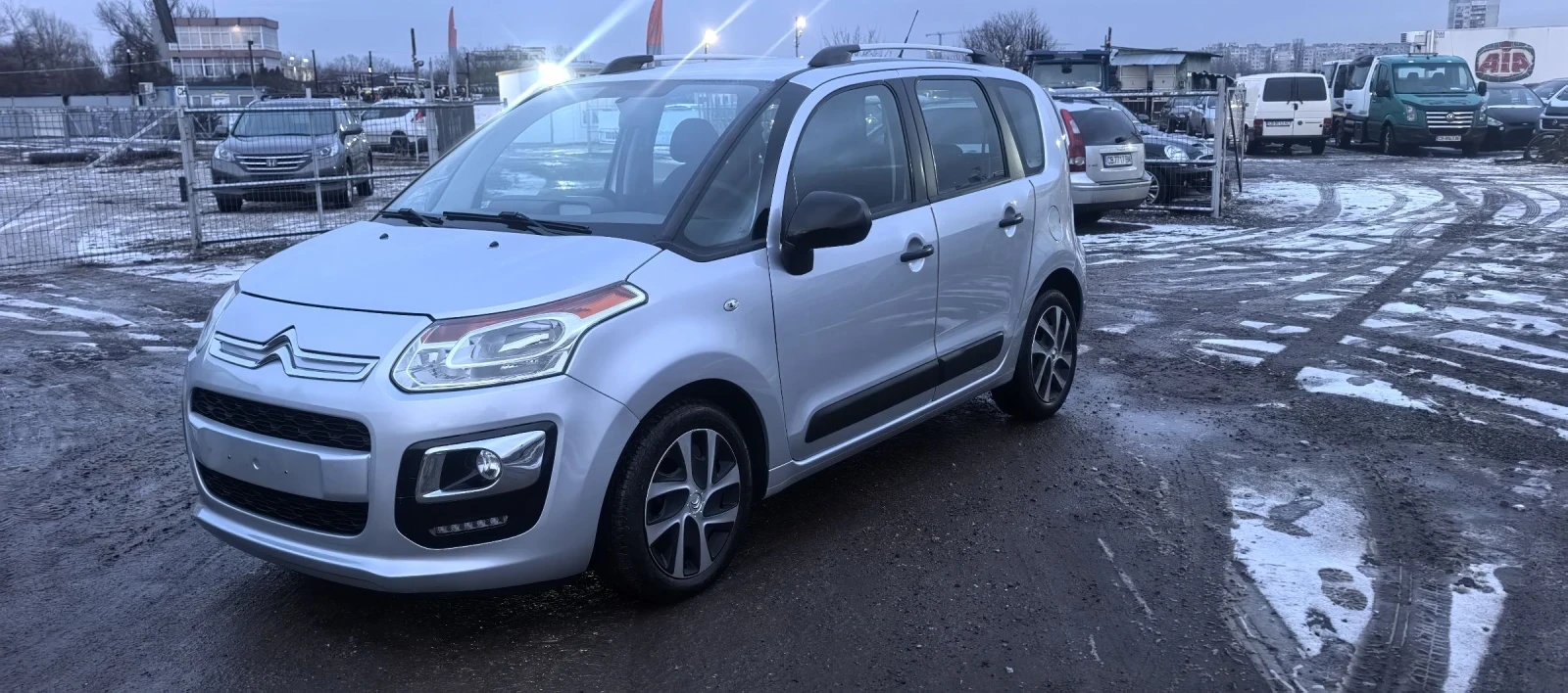 Citroen C3 Picasso 1.6 hdi - изображение 3