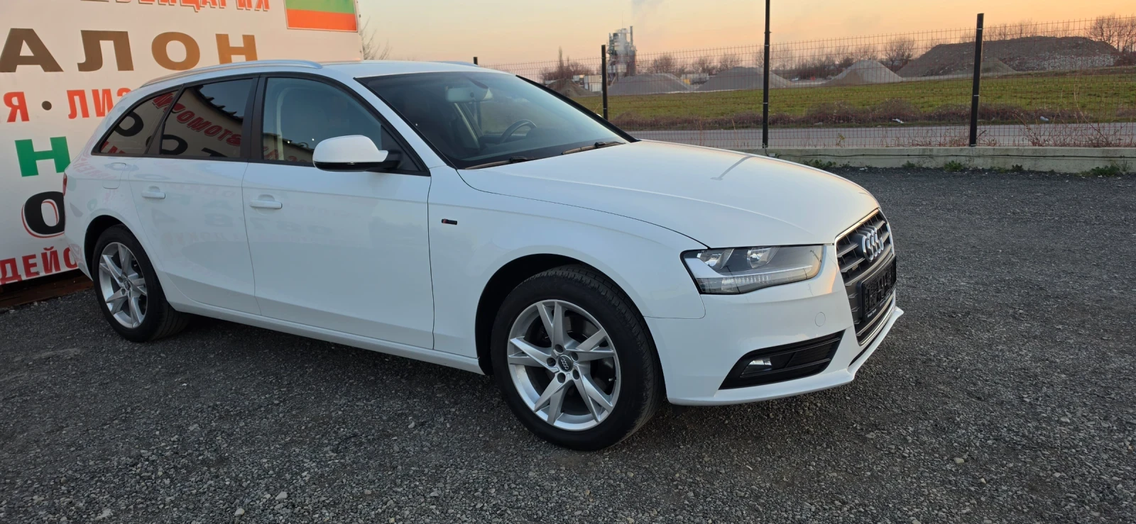 Audi A4 2.0TDI QUATTRO 190ks, снимка 3 - Автомобили и джипове - 53840847