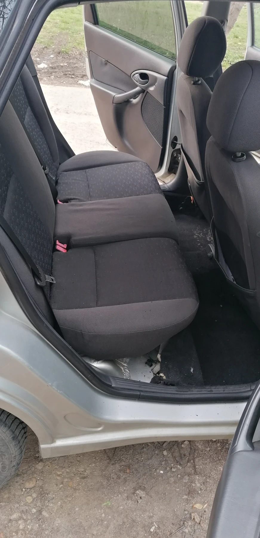 Ford Focus MK1, снимка 14 - Автомобили и джипове - 53942295