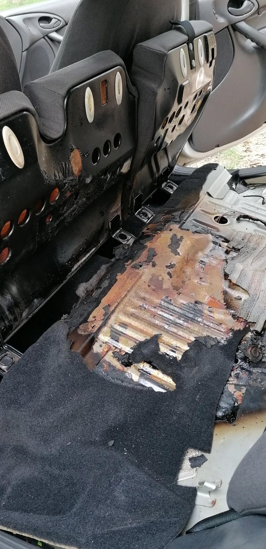 Ford Focus MK1, снимка 7 - Автомобили и джипове - 53942295