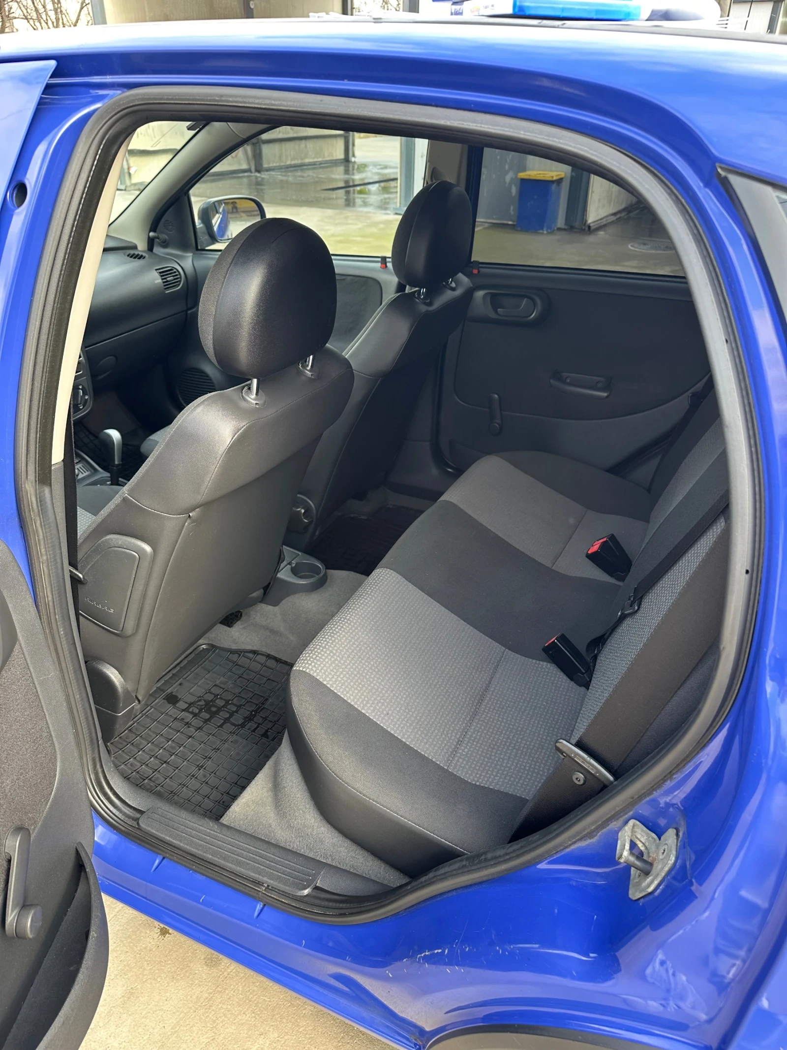 Opel Corsa 1.3 CDTI, снимка 11 - Автомобили и джипове - 54045602