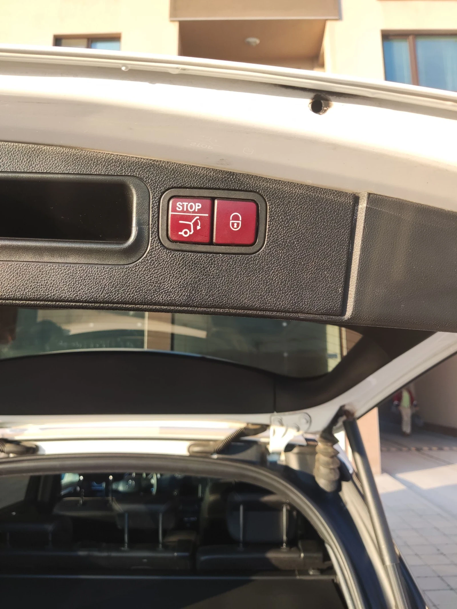 Mercedes-Benz ML 350  На пружини Фейслиф Grand edition bi ksenon , снимка 14 - Автомобили и джипове - 54056689