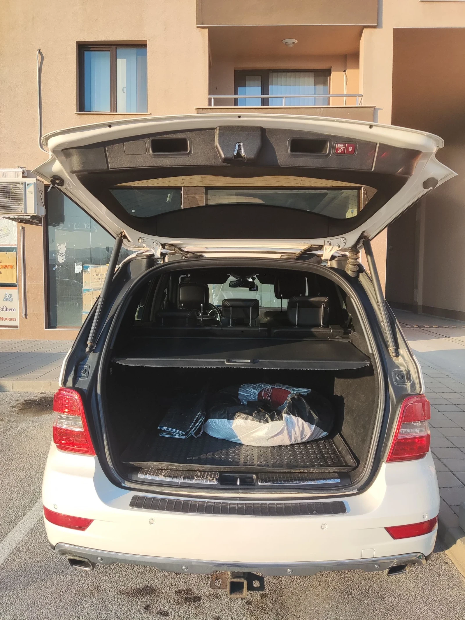 Mercedes-Benz ML 350  На пружини Фейслиф Grand edition bi ksenon , снимка 12 - Автомобили и джипове - 54056689