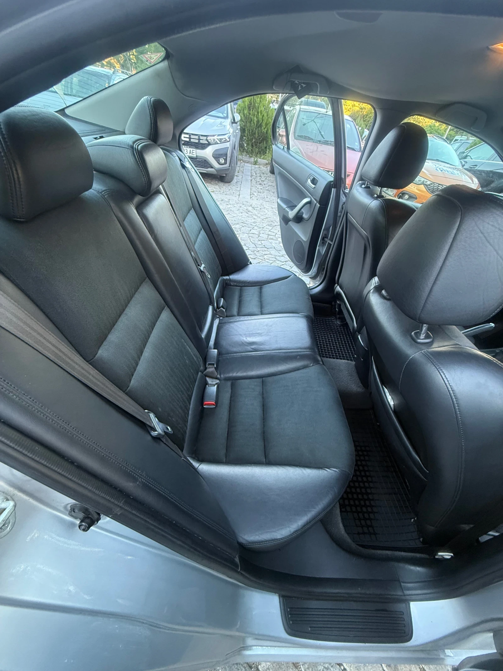 Honda Accord, снимка 5 - Автомобили и джипове - 54723855