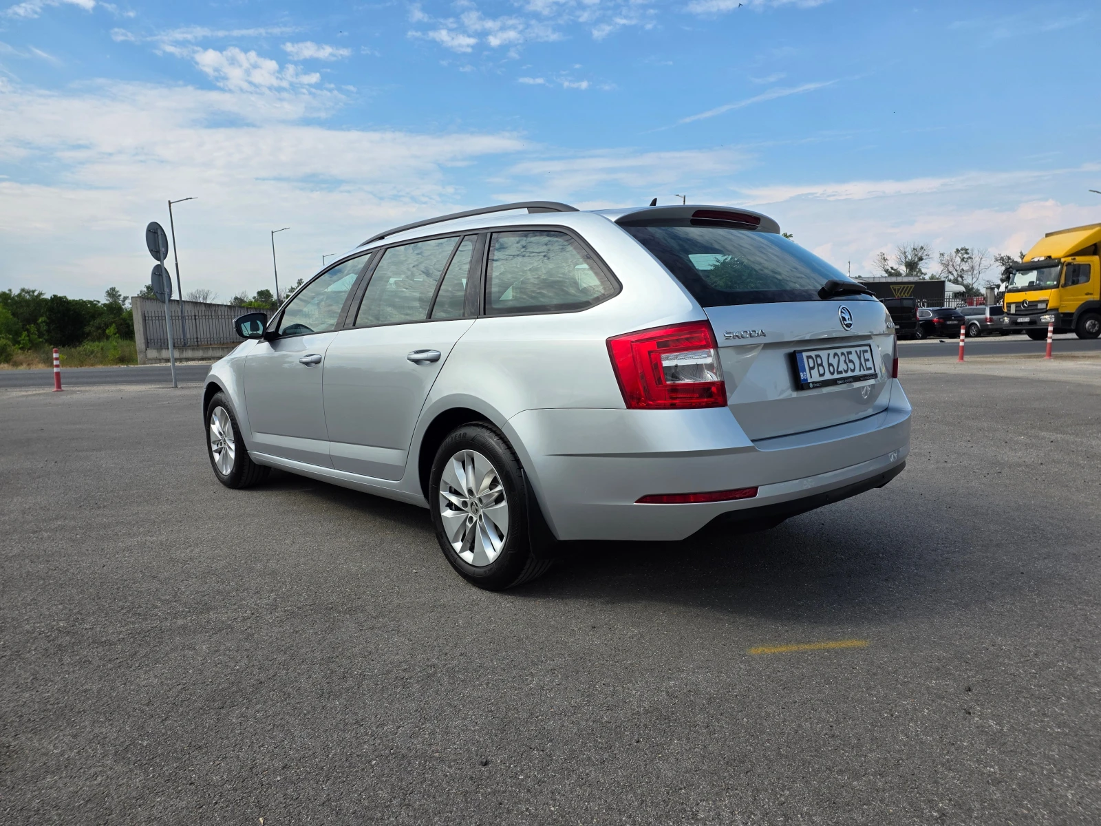 Skoda Octavia 2.0 TDI А/Т-150кс, снимка 3 - Автомобили и джипове - 55136090