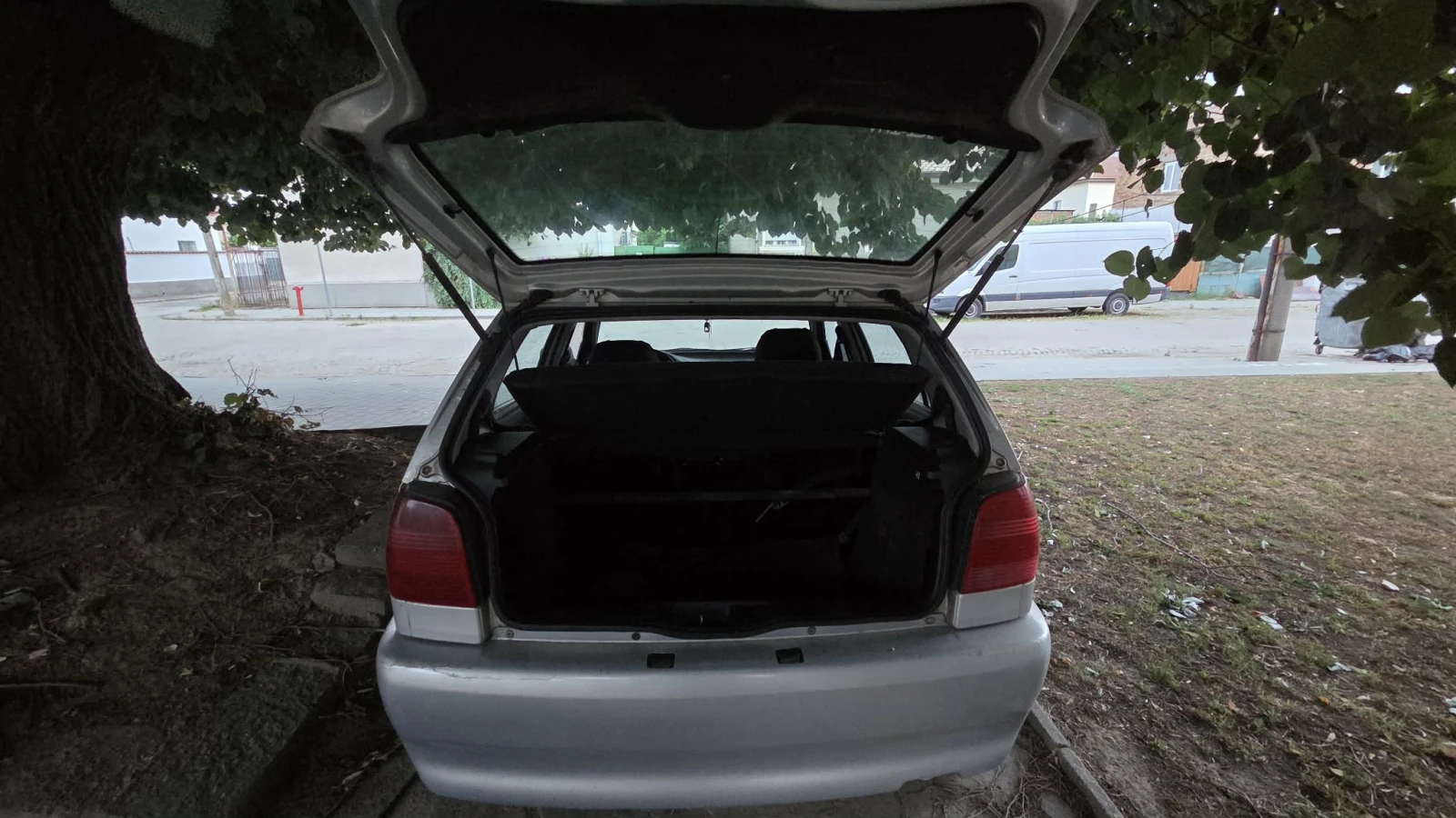VW Polo 1.4, снимка 11 - Автомобили и джипове - 55136882