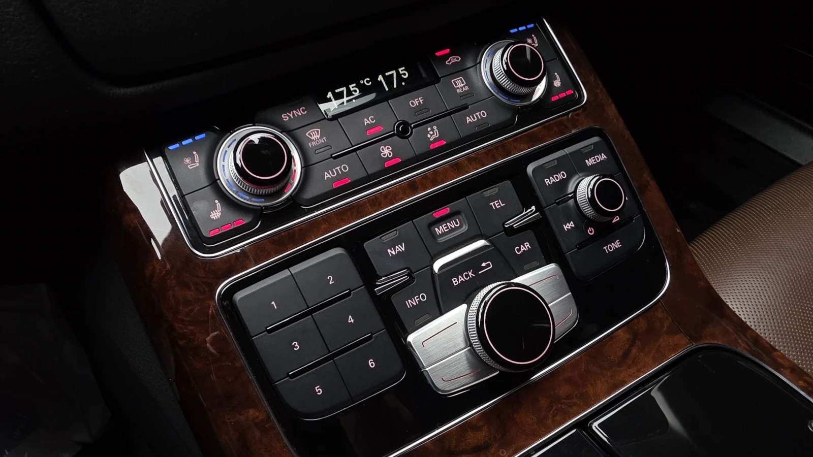 Audi A8 4.2 PRESTIGE 360/EKPAHИ/PANORAMA/ОБДУХ/ПОДГРЕВ/, снимка 11 - Автомобили и джипове - 55190630