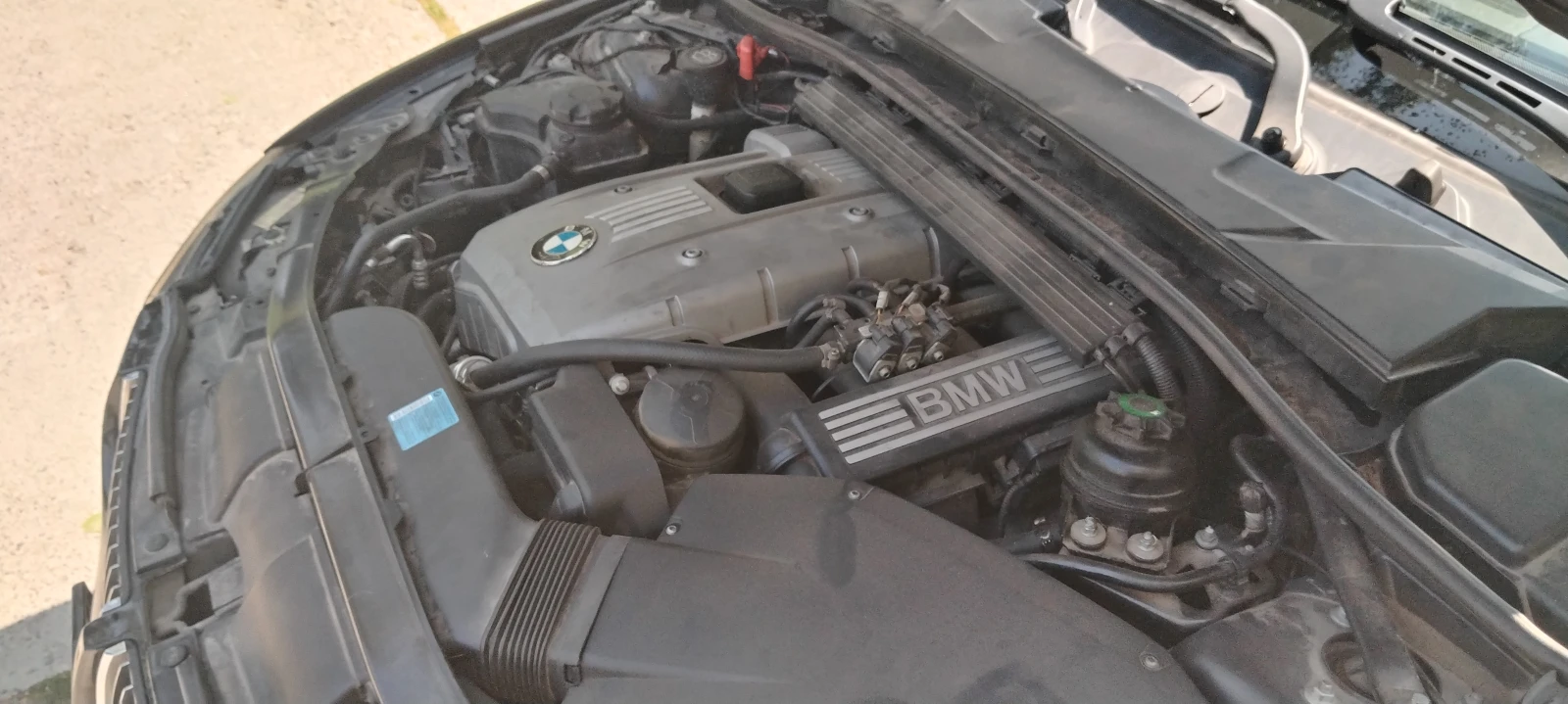 BMW 325 e91 4x4, снимка 10 - Автомобили и джипове - 55339336