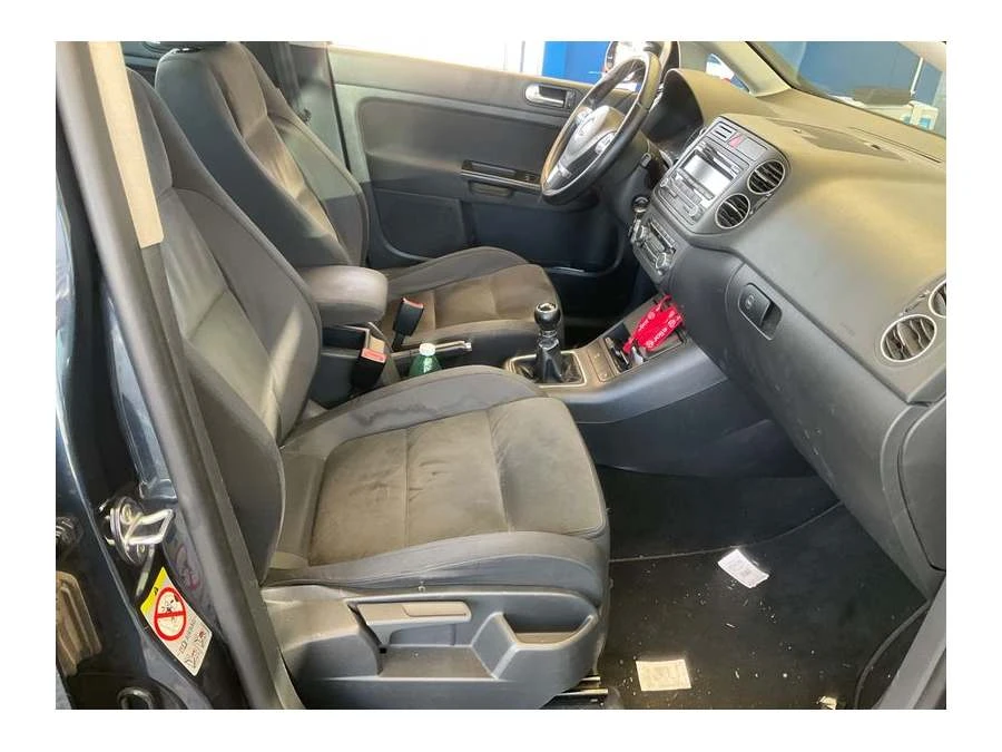 VW Golf Golf VI Plus 1.6 TDI Highline, снимка 3 - Автомобили и джипове - 55366813