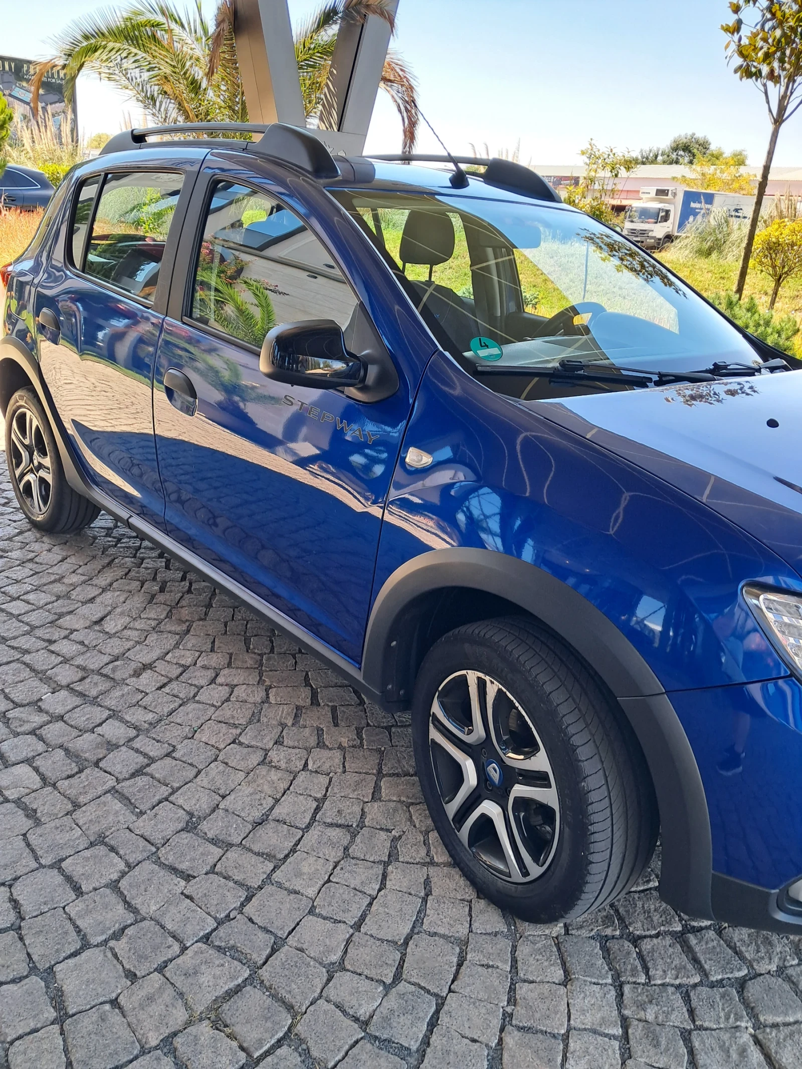 Dacia Sandero, снимка 15 - Автомобили и джипове - 55767021