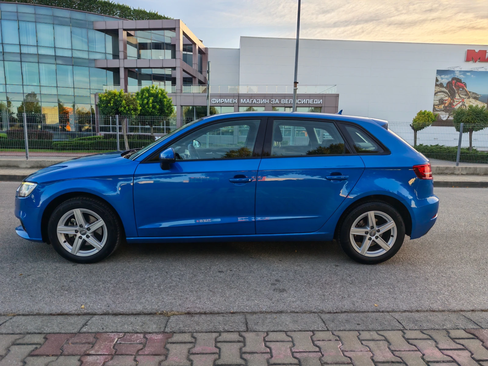 Audi A3 S TRONIK CARPLAY SPORT, снимка 3 - Автомобили и джипове - 56331170