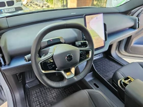 Volvo EX30, снимка 7