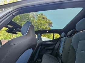 Volvo EX30, снимка 10