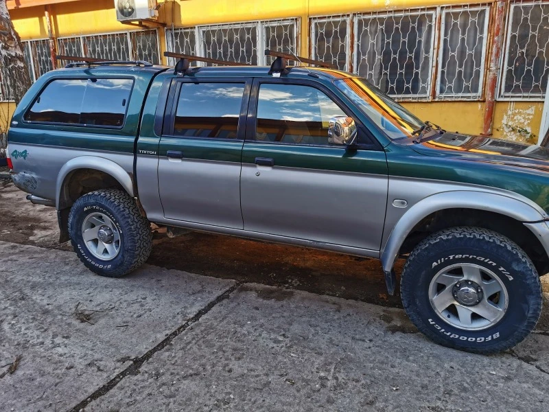 Mitsubishi L200 3000 V6, снимка 5 - Автомобили и джипове - 48653212