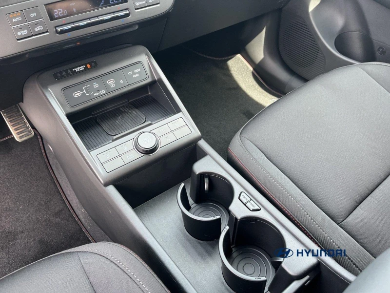 Hyundai Kona LONG RANGE 65.4kWh N-LINE LED CAMERA, снимка 11 - Автомобили и джипове - 51508525