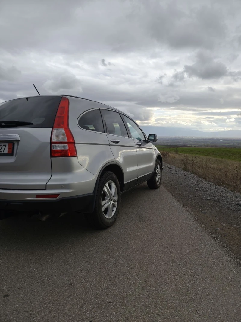 Honda Cr-v, снимка 10 - Автомобили и джипове - 52549335