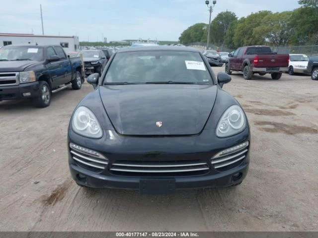 Porsche Cayenne PLATINUM EDITION, снимка 11 - Автомобили и джипове - 47666417