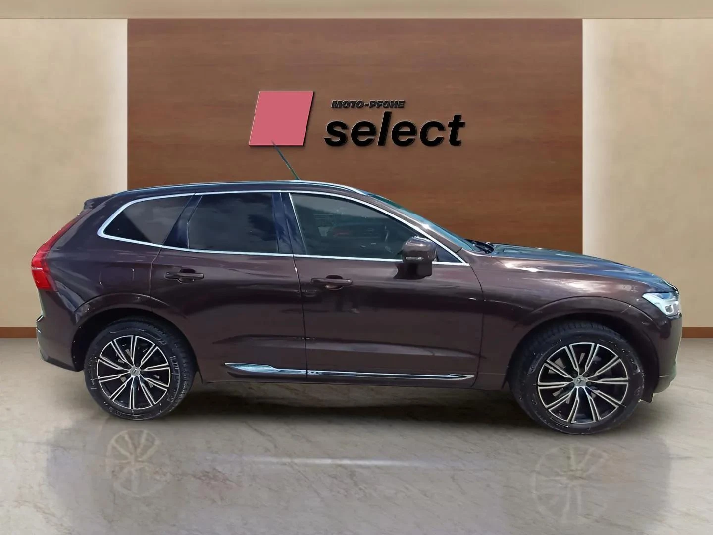 Volvo XC60 2.0 D5 - изображение 4