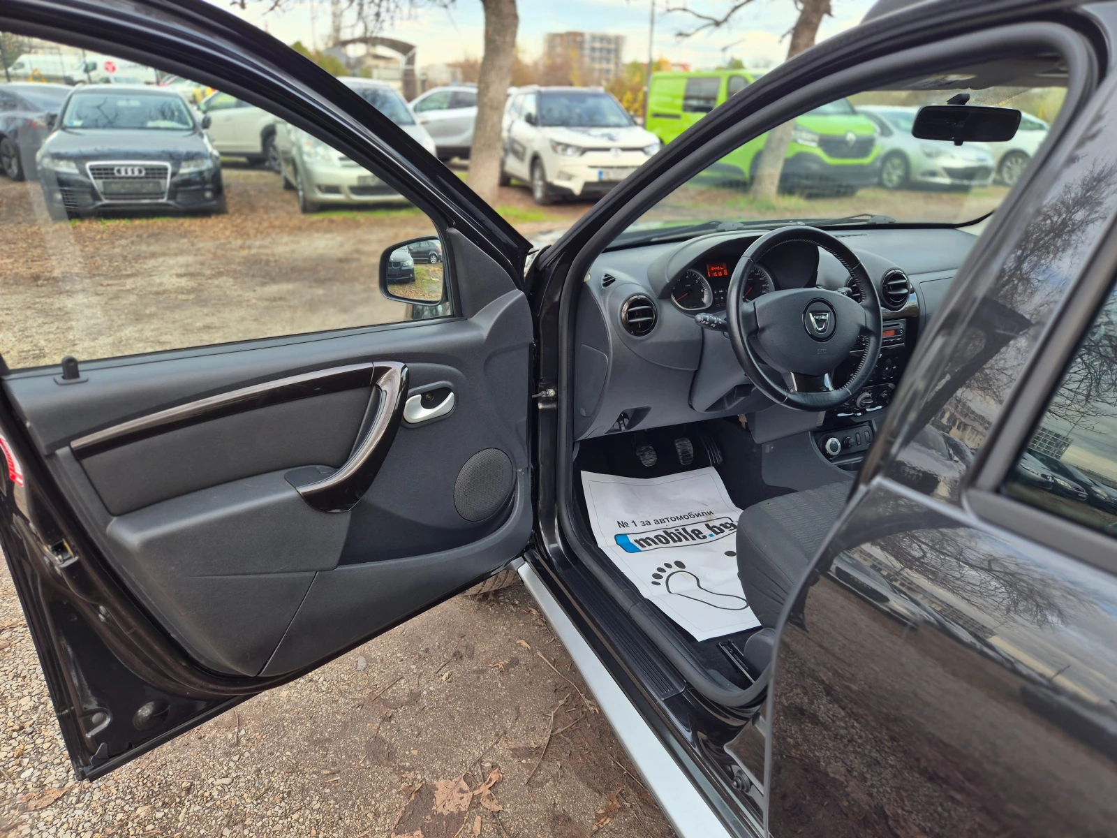 Dacia Duster 1.5DCI 4X4 184000KM.ВНОС ИТАЛИЯ БЕЗ РЪЖДИ И ЗАБЕЛЕ - изображение 9