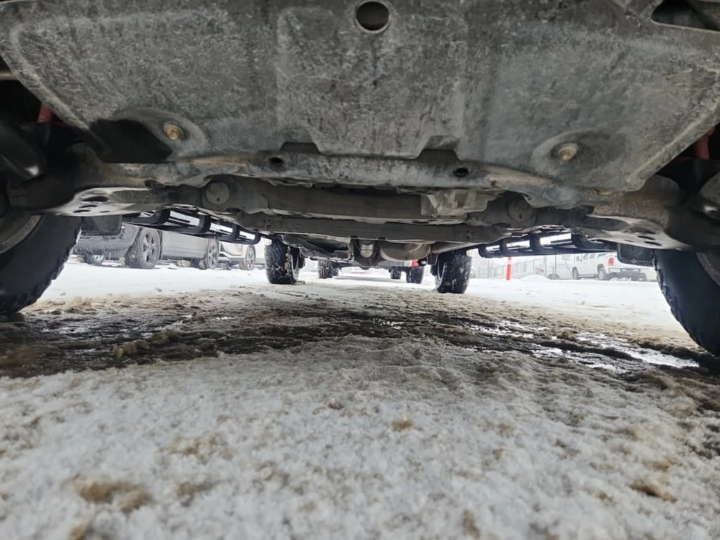 Toyota Tundra * SR5 CREW CAB STD BED * CARFAX * ��� ������������ | Mobile.bg � ����������� 17