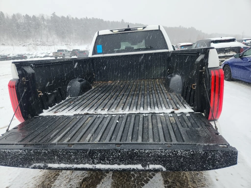 Toyota Tundra * SR5 CREW CAB STD BED * CARFAX * ��� ������������ | Mobile.bg � ����������� 13