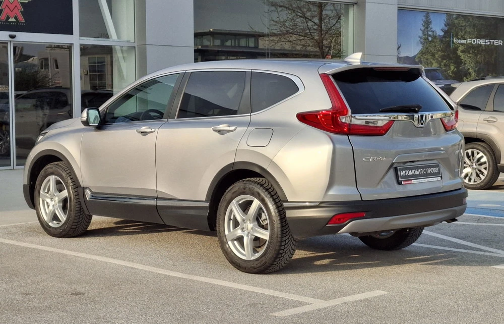 Honda Cr-v 2.0 i-MMD Hybrid Style Plus , снимка 8 - Автомобили и джипове - 54252613