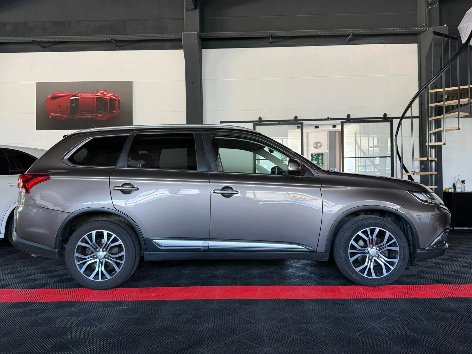 Mitsubishi Outlander 2, 2* 150* AC* PDC* NAVI* CAM* XENON* TUV* F1* AUT, снимка 6 - Автомобили и джипове - 54652908