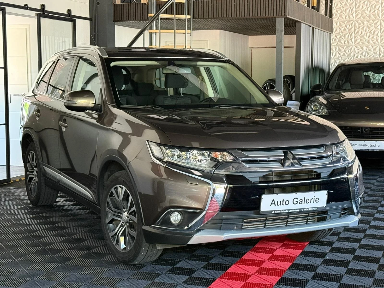 Mitsubishi Outlander 2, 2* 150* AC* PDC* NAVI* CAM* XENON* TUV* F1* AUT, снимка 7 - Автомобили и джипове - 54652908
