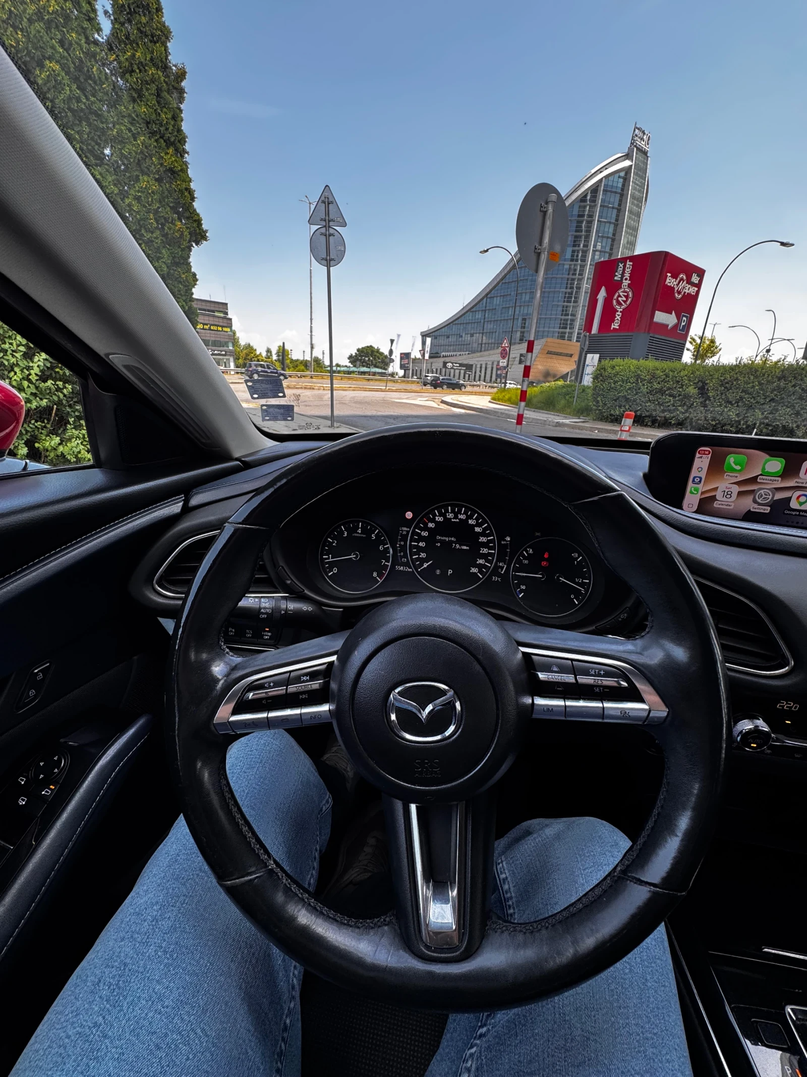 Mazda CX-30, снимка 2 - Автомобили и джипове - 55331532