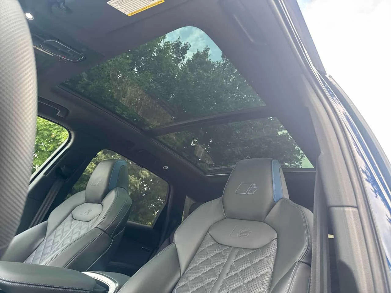 Audi SQ7 * 4.0 TFSI quattro * CARFAX * ОПЦИЯ ЗА ФИНАНСИРАНЕ, снимка 10 - Автомобили и джипове - 55647570