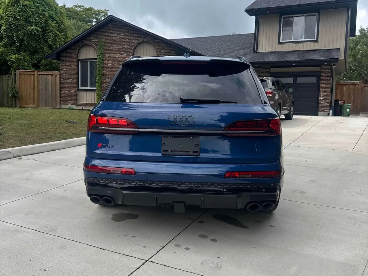 Audi SQ7 * 4.0 TFSI quattro * CARFAX * ОПЦИЯ ЗА ФИНАНСИРАНЕ, снимка 4 - Автомобили и джипове - 55647570