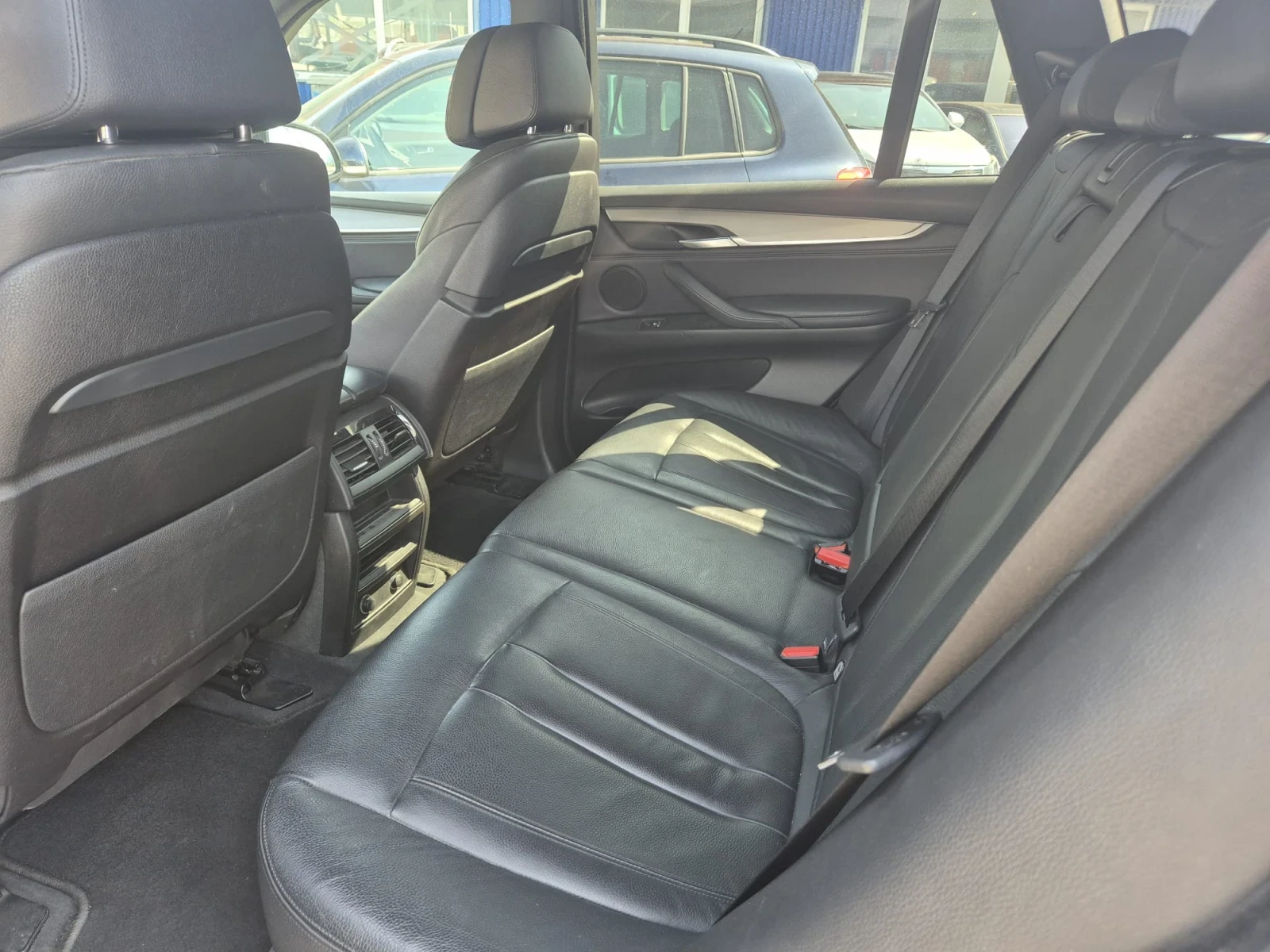 BMW X5 F15, M50D Швейцария, снимка 5 - Автомобили и джипове - 56254668